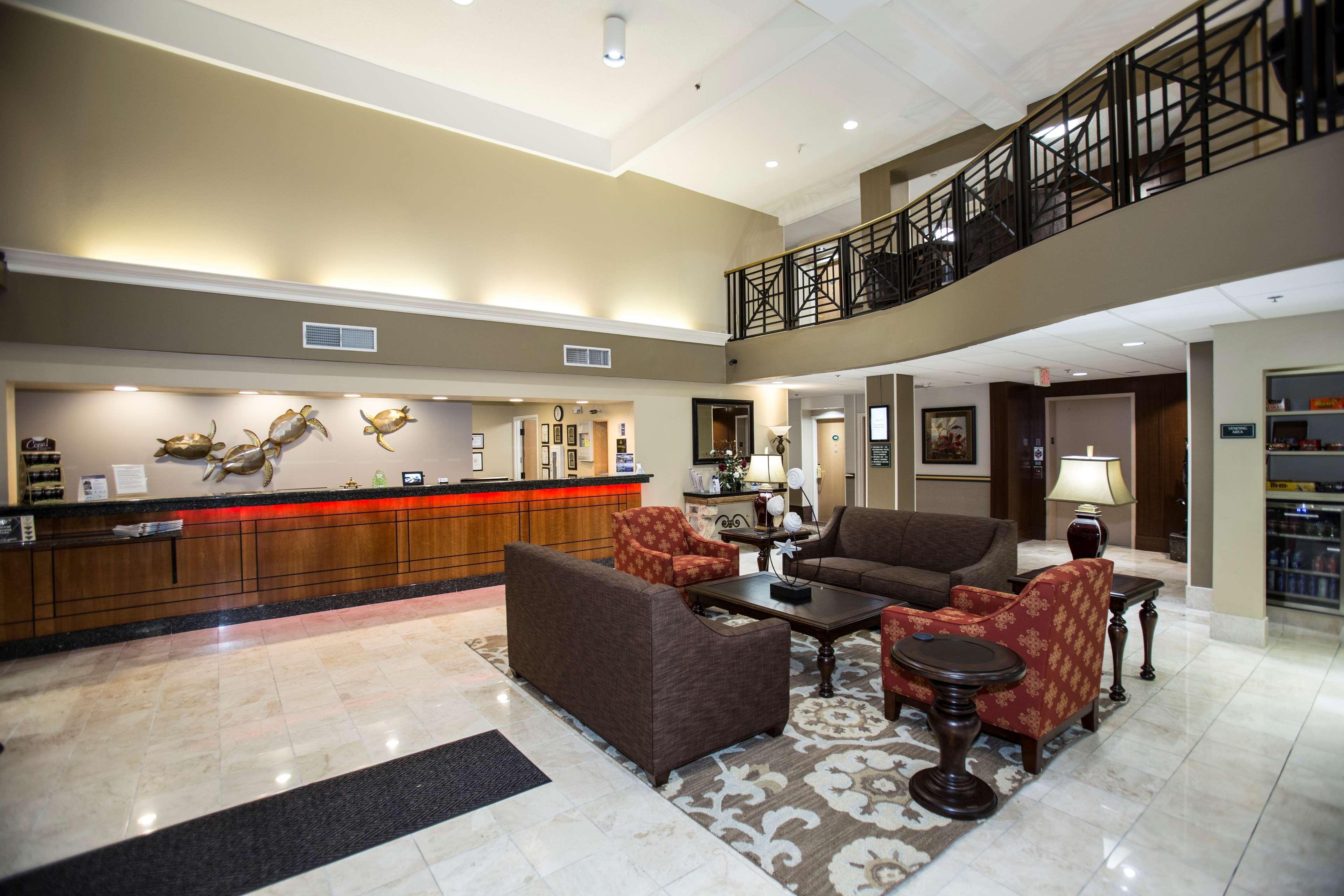 Best Western Plus Ambassador Suites Venice Gardens Buitenkant foto